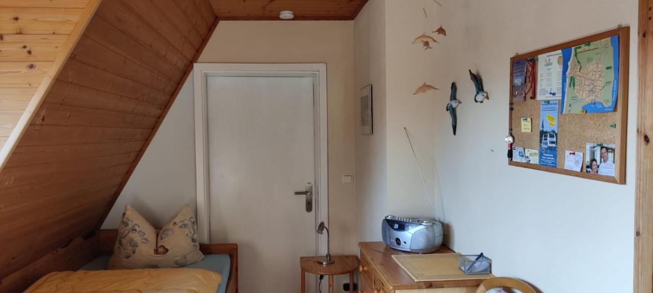 Ferienwohnung Im Rohrdachhaus فاستروم المظهر الخارجي الصورة