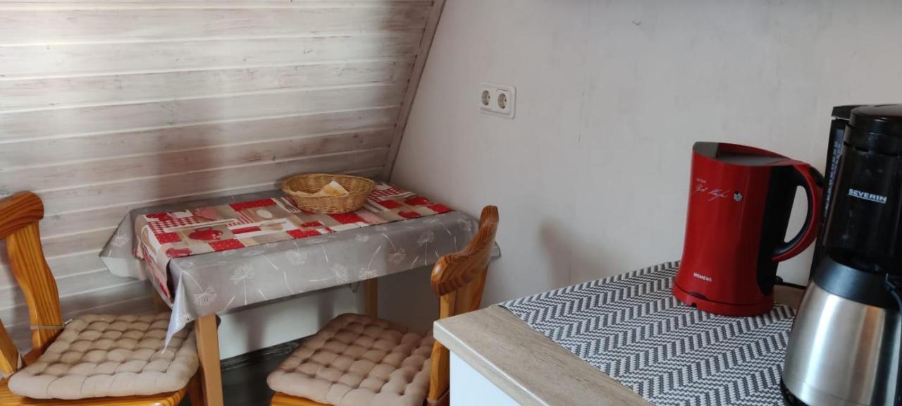Ferienwohnung Im Rohrdachhaus فاستروم المظهر الخارجي الصورة